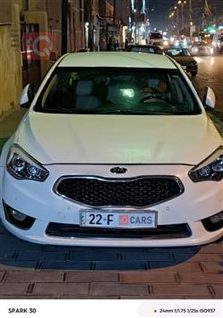 Kia Cadenza